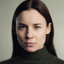 Rebecca Jayne-Davies headshot